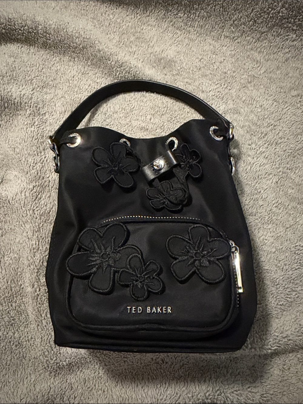 Ted Baker Black Floral Appliqué Shoulder Bag Lola Mini Bucket w/ crossbody strap